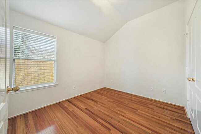 Foto del edificio - Cottage Street, Pearland, TX 77584 - 4 BR 2 BA single-family home