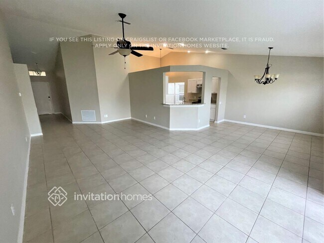 Foto del edificio - 18126 Leafwood Cir