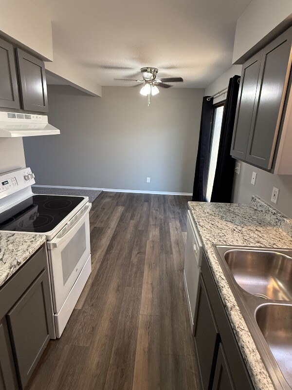 Foto del edificio - 620 S Mt Carmel St