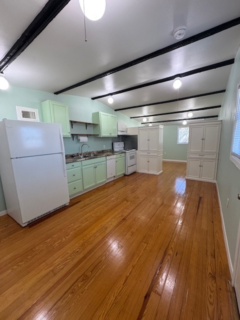 Building Photo - 1005 E Lamar St