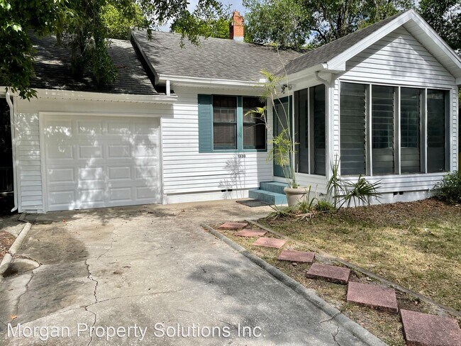 Foto del edificio - 2 br, 2 bath House - 1330 Ridgewood Avenue