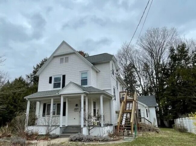 Building Photo - 19 Glendale St