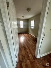 Building Photo - 66 Hillberg Ave