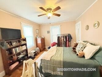 Building Photo - 81 Cresthill Rd