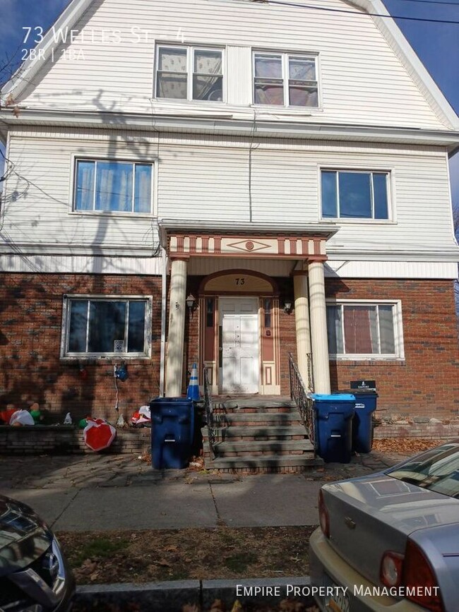 Building Photo - 73 Welles St