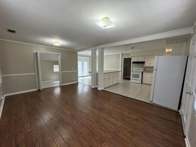Foto del edificio - 432 N Lanier St