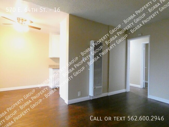 Building Photo - PET FRIENDLY UPSTAIRS 1 BEDROOM 1 BATHROOM...