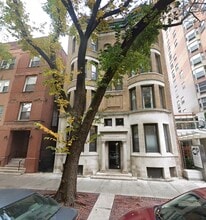 Building Photo - 12 W Chestnut St