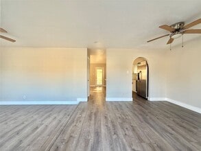Building Photo - 7119 S Gessner Rd