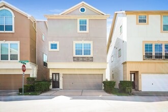 Building Photo - 10738 Clearview Villa Pl