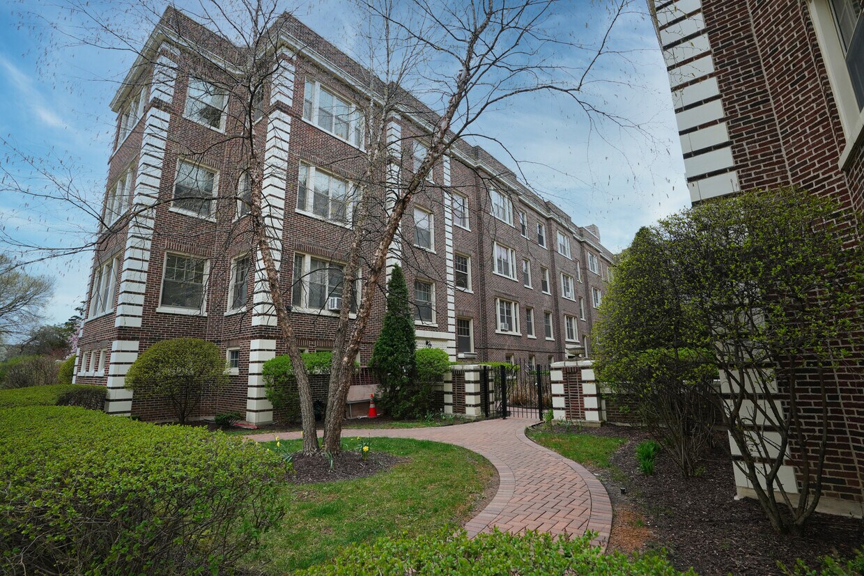 Foto principal - 431 N Lombard Ave