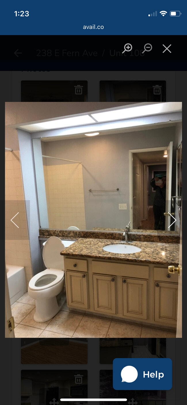 Building Photo - 238 E Fern Ave