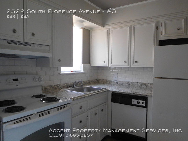 Building Photo - 2 bedroom Condo in Florence Park