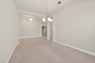 Building Photo - 18011 Begbie Path