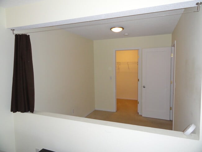 Foto del edificio - 9400 Old Cedar Ave S