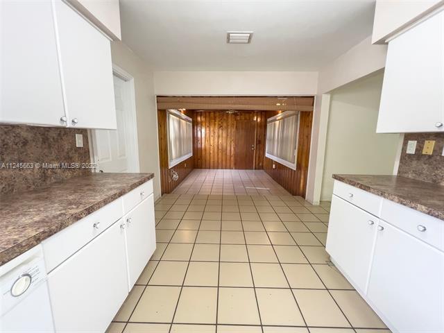 Foto del edificio - 10520 SW 77th Ave