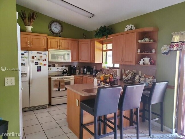 Building Photo - 4 br, 2 bath House - 14263 SW 183rd St