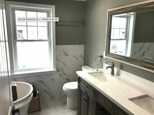 Foto del edificio - 54 Swanton St