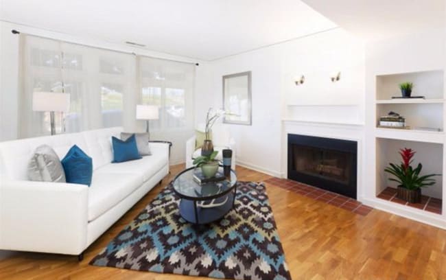 Building Photo - Gorgeous Russian Hill 2BD/2BA Condo with W...