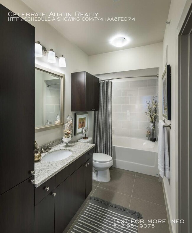 Foto del edificio - Hanover Lantana Hills-