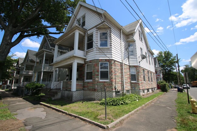 Foto del edificio - 192 Chatham