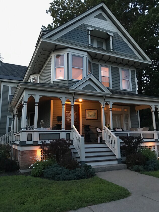 Lake Avenue Saratoga For Rent - 169 Lake Ave