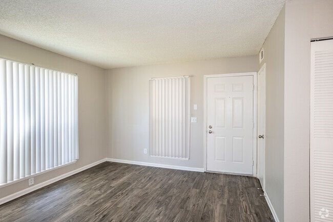 The Timberline - Living Room - Keystone