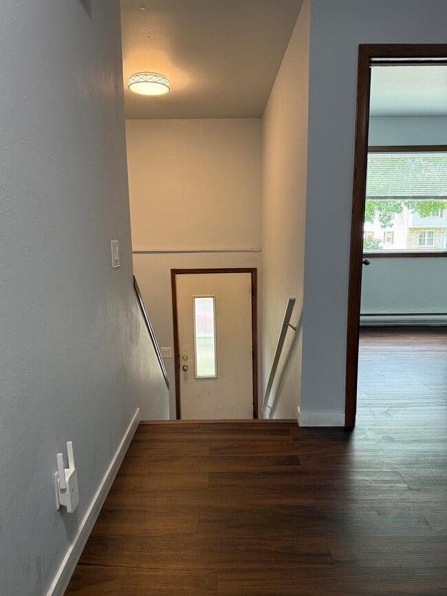 Foto del edificio - 2939 Traceway Dr