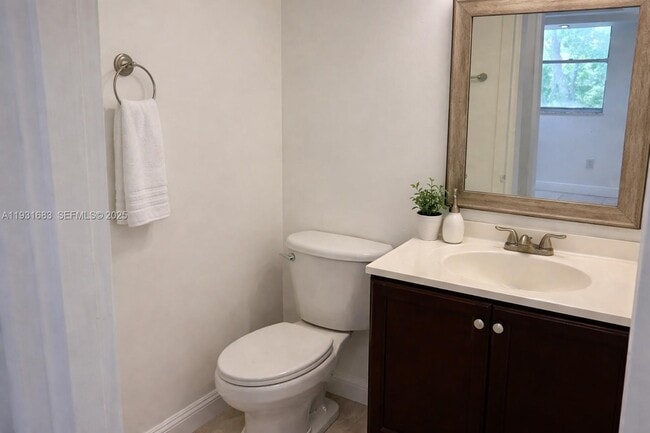 Foto del edificio - 1805 Sans Souci Blvd