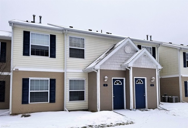 Building Photo - 3901 Hawks Ridge Dr