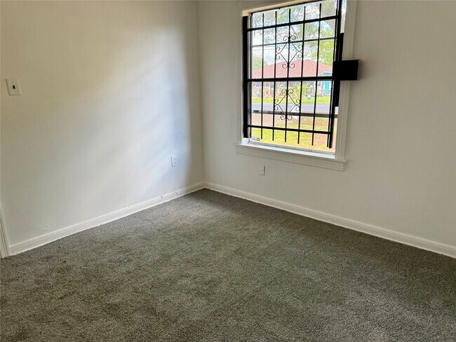 Foto del edificio - 5326 Wenda St