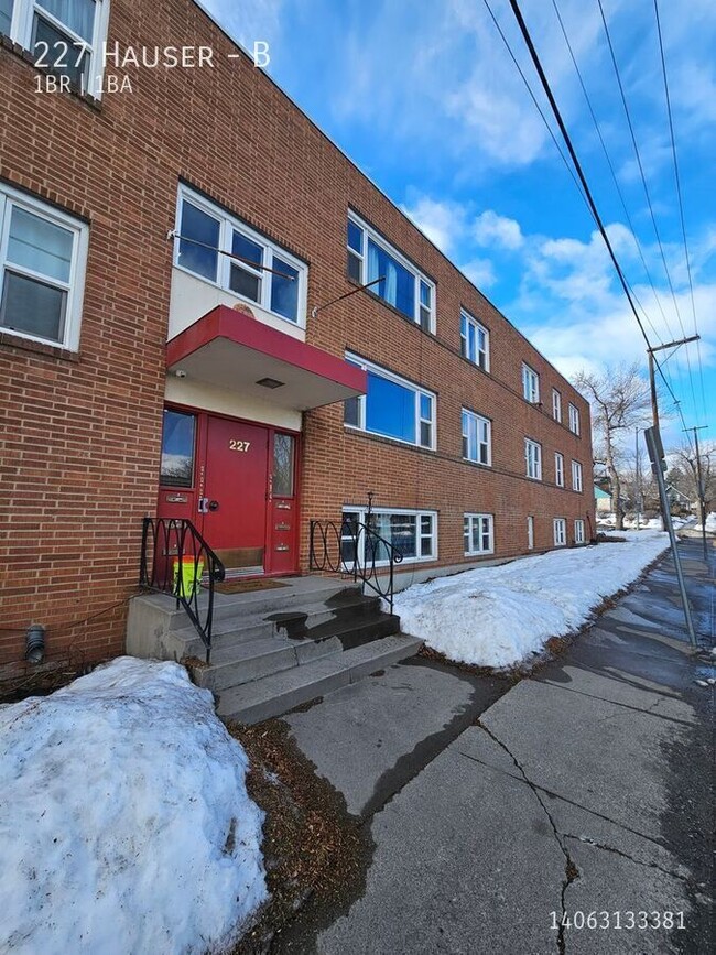 Building Photo - 227 Hauser Blvd