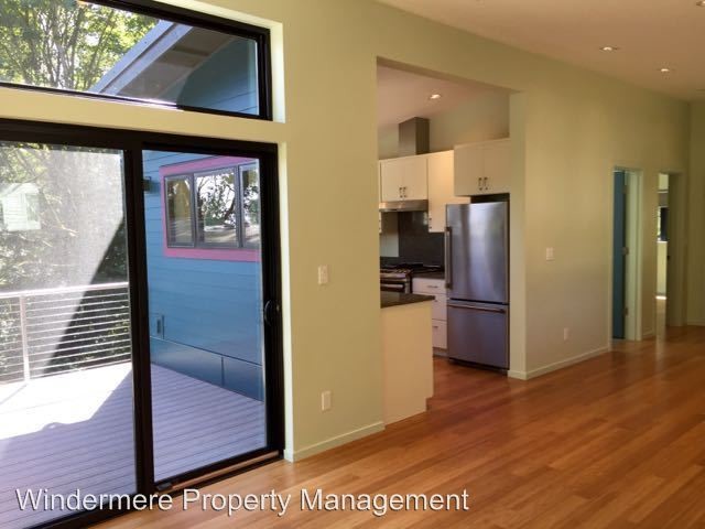 Building Photo - 2 br, 1 bath House - 10549 Falk Rd