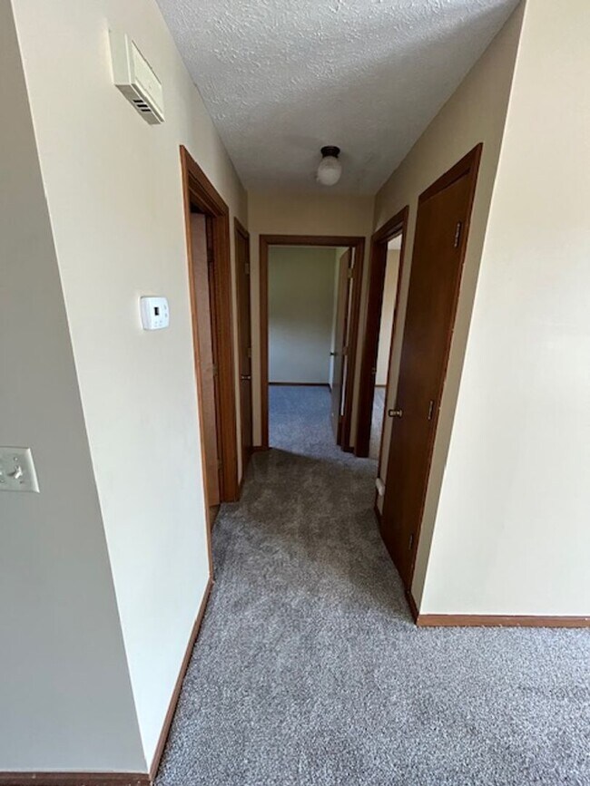 Foto del edificio - New Listing in Albion, Indiana!