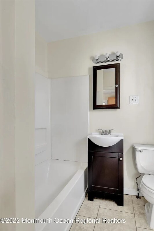 83 Pacific Ave, Middletown, CA 07748 House Rental in Middletown, CA