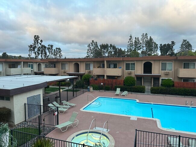 Building Photo - 9510 Carroll Canyon Rd
