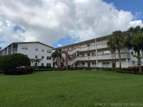 Building Photo - 353 Mansfield Dr