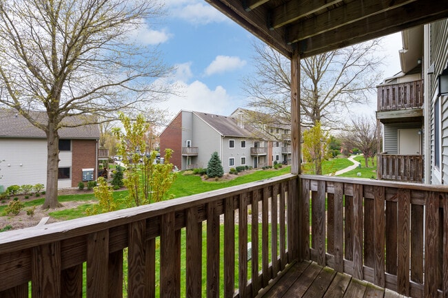 Foto del edificio - 5011 Ravens Crest Dr