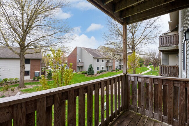 Building Photo - 5011 Ravens Crest Dr