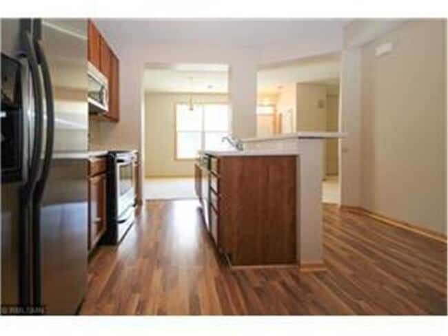 Foto del edificio - 1621 Woodlynn Ave