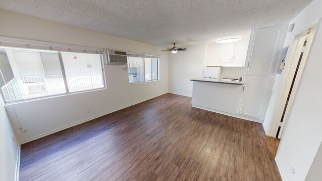 Foto del interior - Wilshire Regency Apts.
