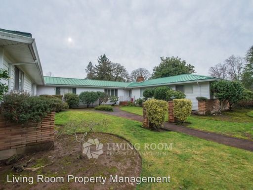 Foto del edificio - 11551 SW Greenburg Rd