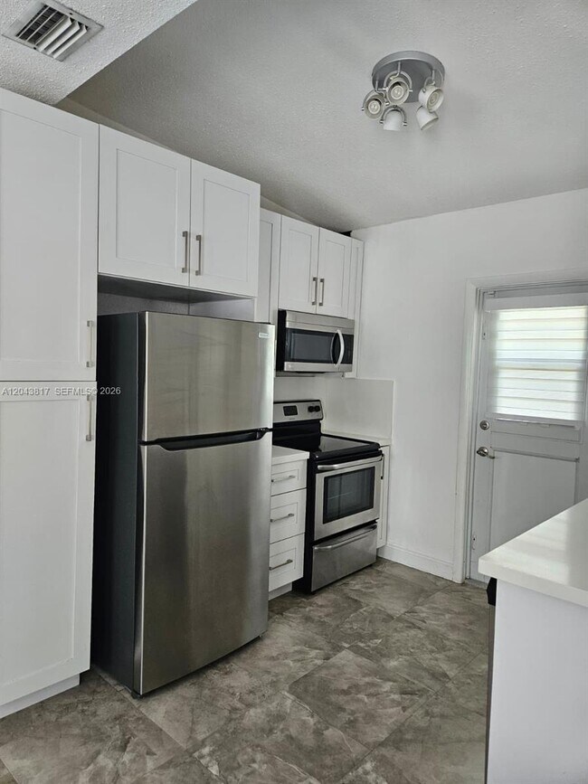 Building Photo - 11000 SW 219th St