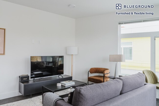 Foto del edificio - 622 Rainier Ave S