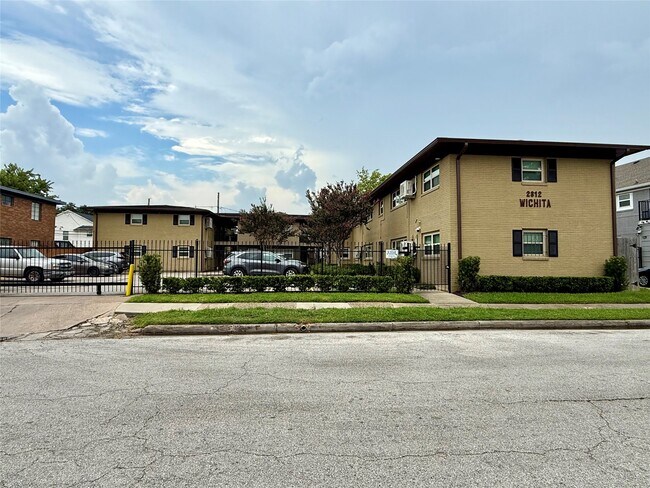 Foto del edificio - 2812 Wichita St