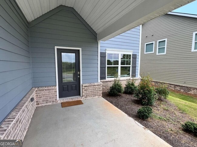Building Photo - 109 Cedar Wood Trce