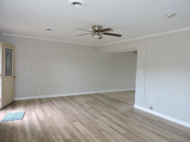 Foto del edificio - 7205 Bray Rd