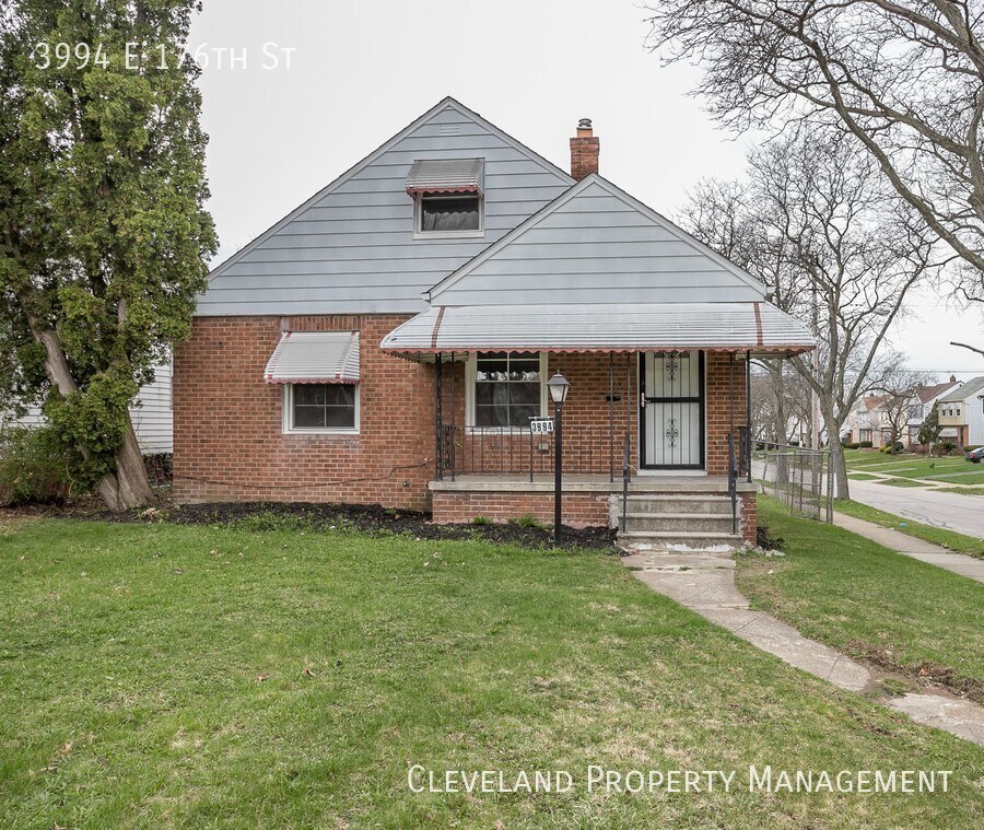 Primary Photo - Fully Renovated Cape Cod