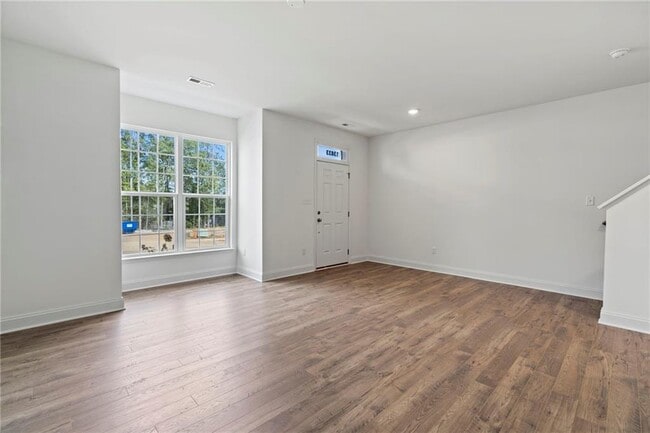 Building Photo - 15320 Oasis Sun Aly