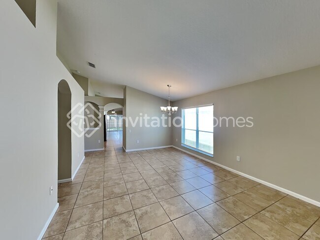Building Photo - 30445 Lanesborough Cir